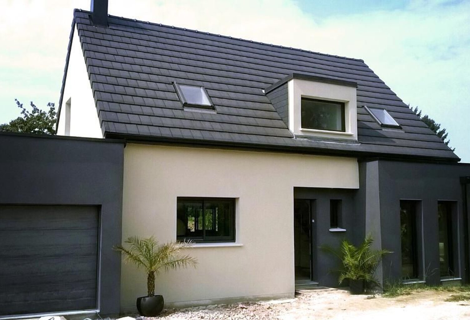 Maison Neuve - Amblainville — photo 1