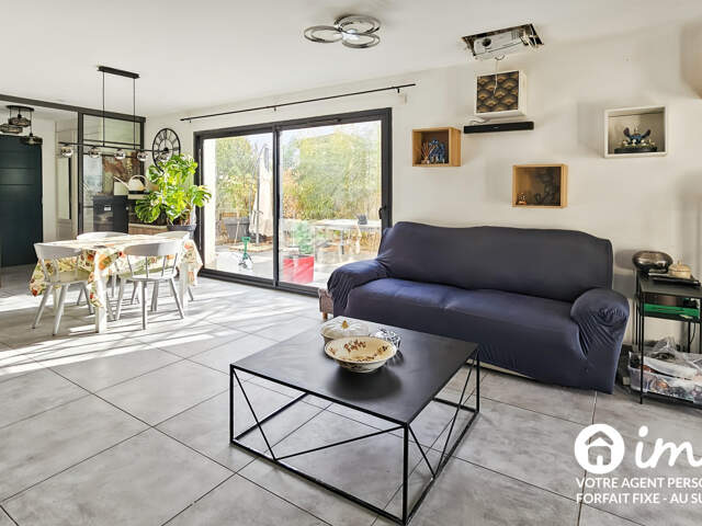 Maison moderne 6 pièces avec piscine — photo du bien