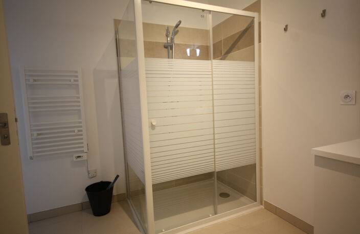 Lumineux appartement de type 2 dans un immeuble neuf — photo 4