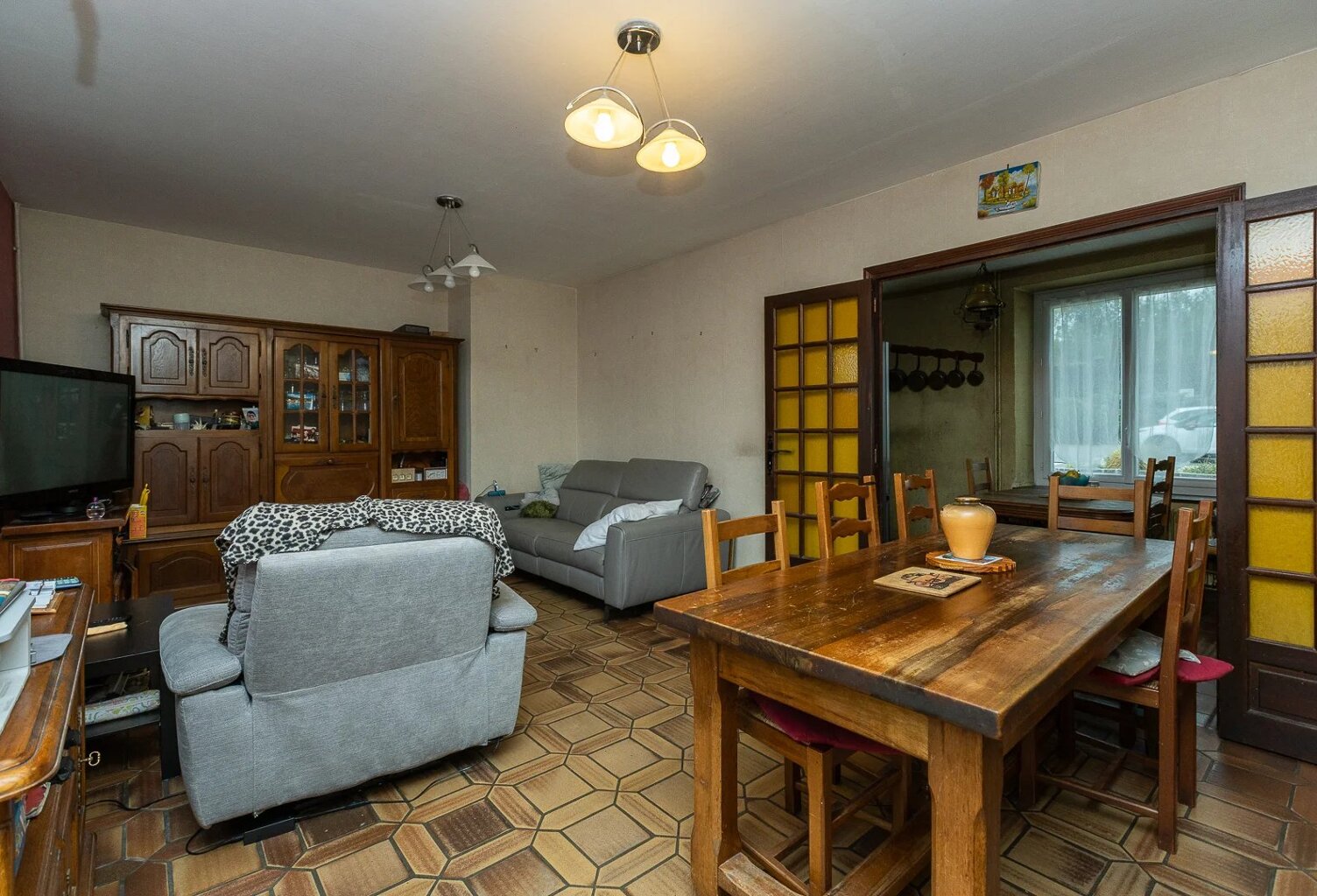 Maison pierre 4 chambres avec cour et caves — photo 1