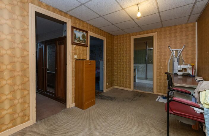 Maison pierre 4 chambres avec cour et caves — photo 4