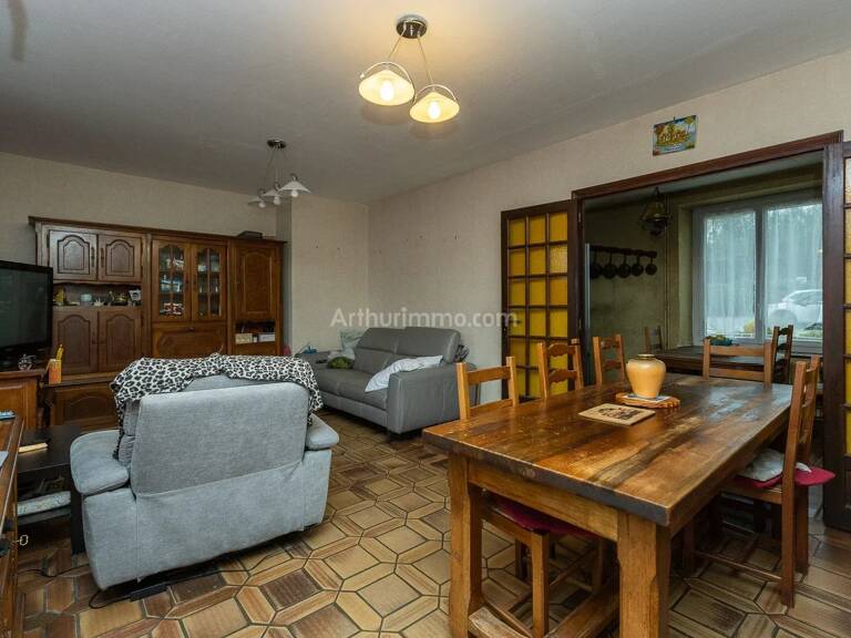Maison pierre 4 chambres avec cour et caves — photo 1