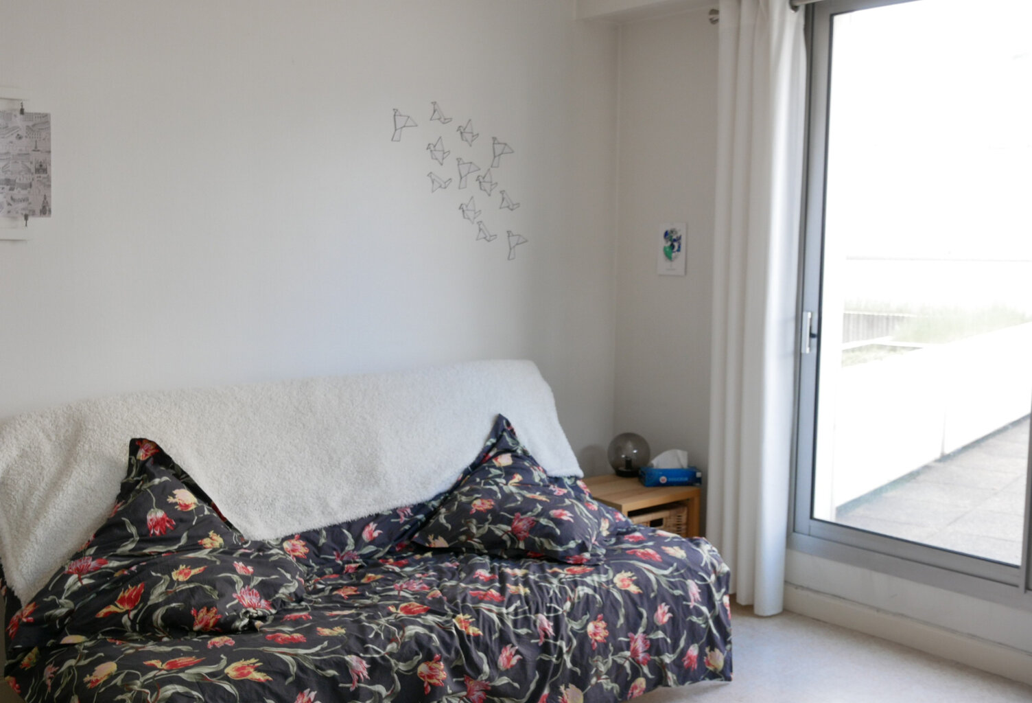 STUDIO AVEC TERRASSE PLACE DE LA VISITATION — photo 1