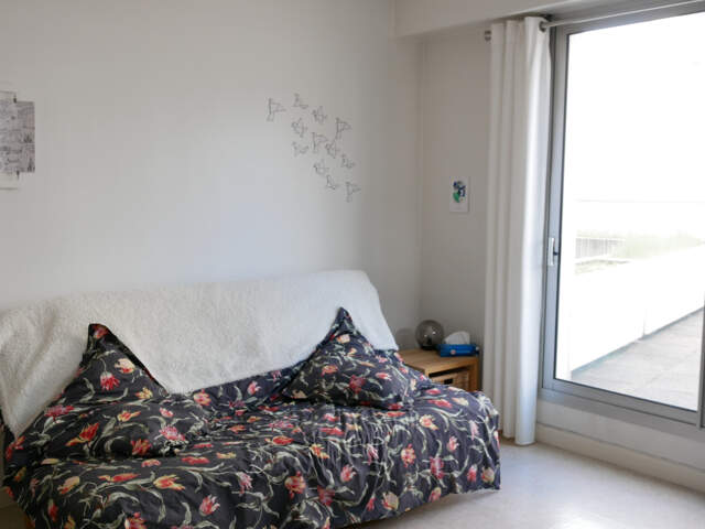 STUDIO AVEC TERRASSE PLACE DE LA VISITATION — photo du bien