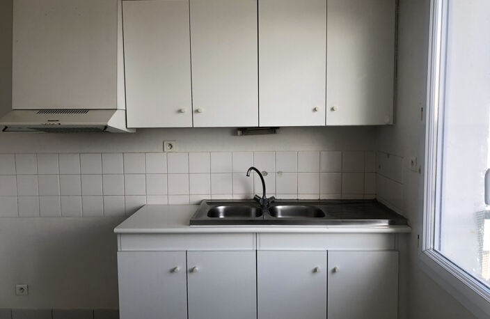 T1 bis 35m2 - En face de l'Hôtel de Ville — photo 4