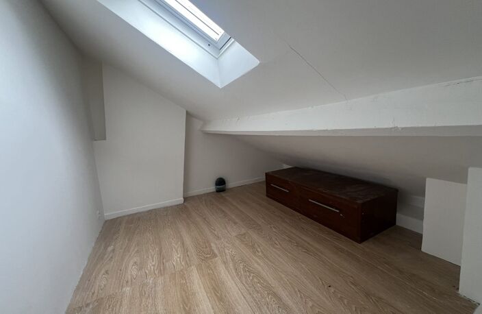 DUPLEX — photo 5