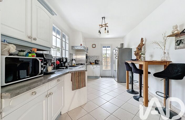Vente Maison traditionnelle 8 pièces — photo 4