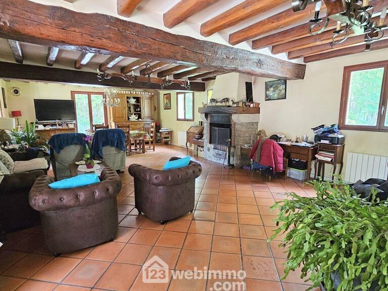 Maison - 163m² - Milly-la-Forêt — photo 1