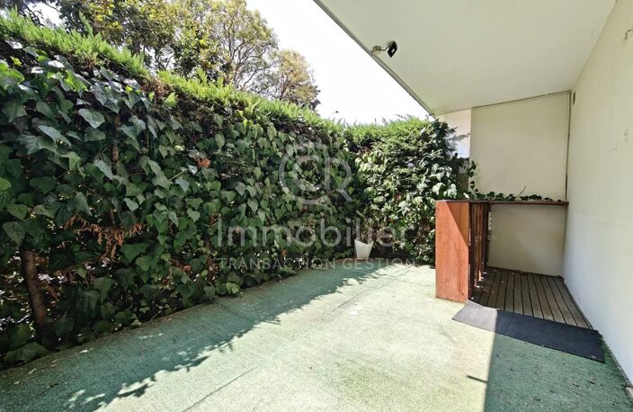 T3 TRAVERSANT SUD-NORD 62M² REZ-DE-JARDIN — photo 2