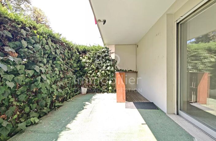 T3 TRAVERSANT SUD-NORD 62M² REZ-DE-JARDIN — photo 3