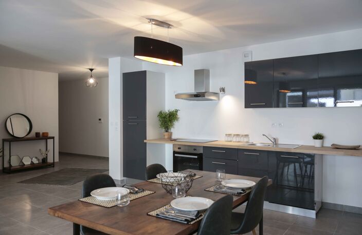 TRES GRAND T2 DUPLEX AU COEUR DU 13EME ARRONDISSEMENT  — photo 2