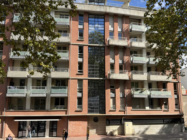 Appartement T4 103m2 Port Saint Sauveur — photo du bien