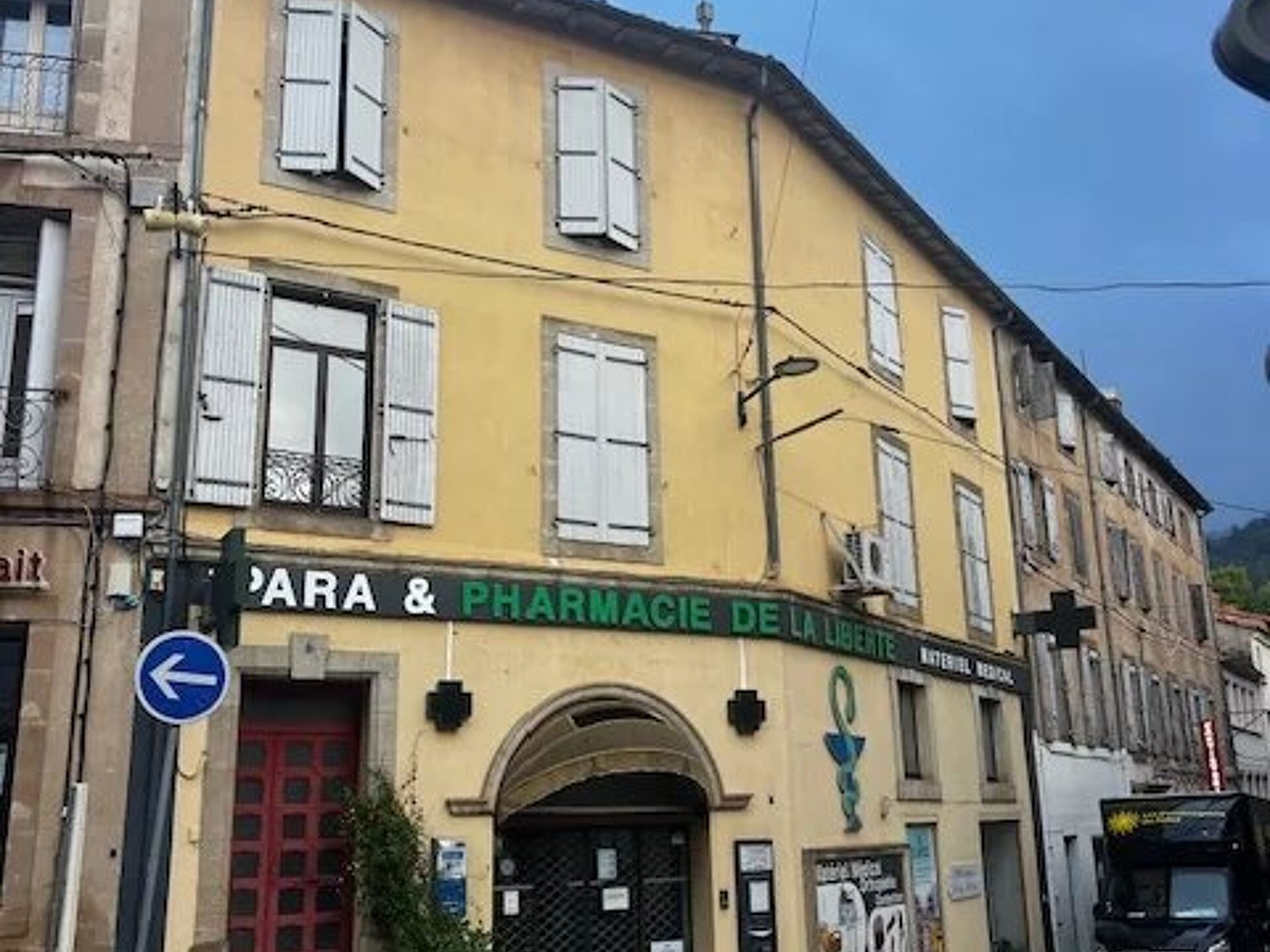 Immeuble 10 pièces 160 m² · à Lodève · 160 m² · 331 000 €