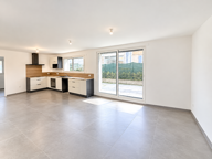 Appartement entièrement rénové avec jardin et terrasse — photo 2