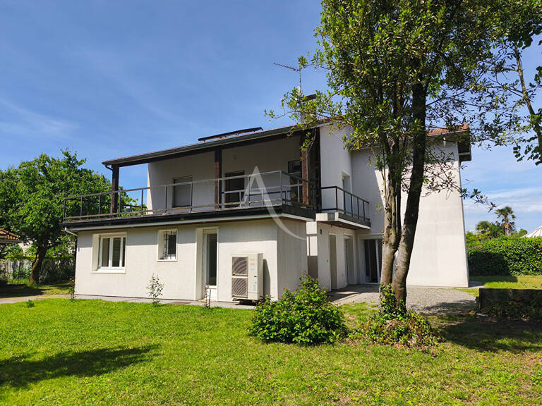 Maison PAU Nord / 6 chambres / 2 Logements indépendants / Terrain 941m2 — photo 1