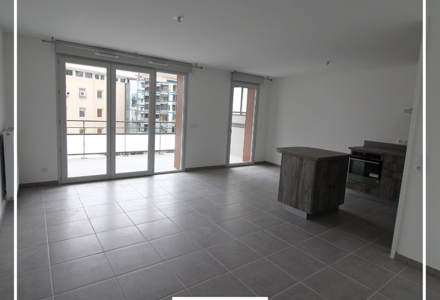 APPARTEMENT RECENT VOIRON - 3 pièce(s) - 68.14 m2 — photo 1