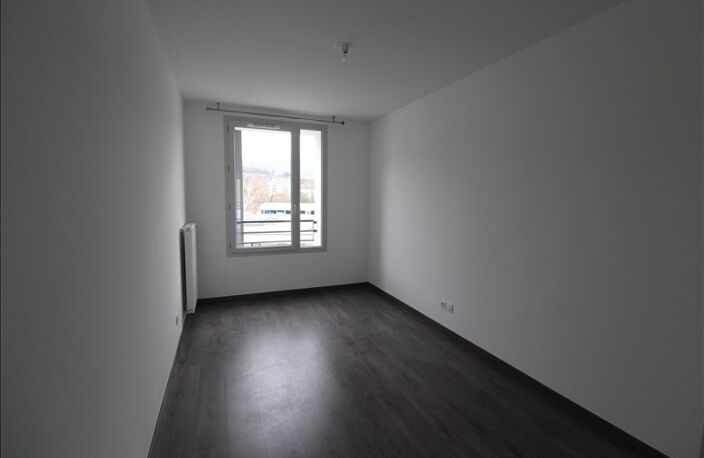 APPARTEMENT RECENT VOIRON - 3 pièce(s) - 68.14 m2 — photo 4