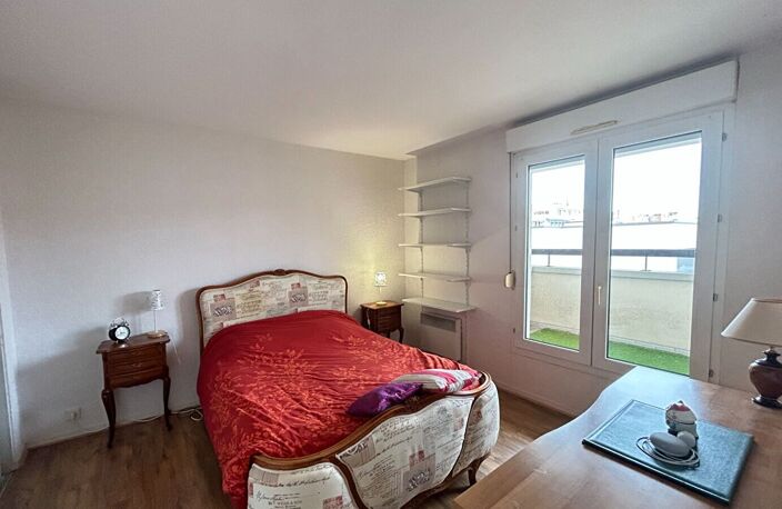 APPARTEMENT REIMS - T3 91 m2 - PROCHE CENTRE — photo 4