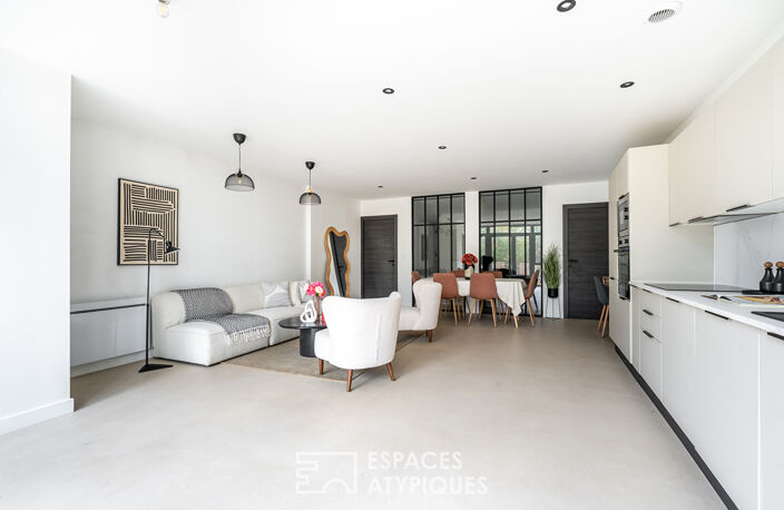 Appartement type loft rénové contemporain avec jardin privatif — photo 4