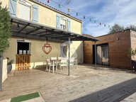 MAISON 4 PIECES- 112M² AVEC LOGEMENT INDÉPENDANT DE 31M²- À VENDRE À MOUTIERS-LES-MAUXFAITS — photo 2