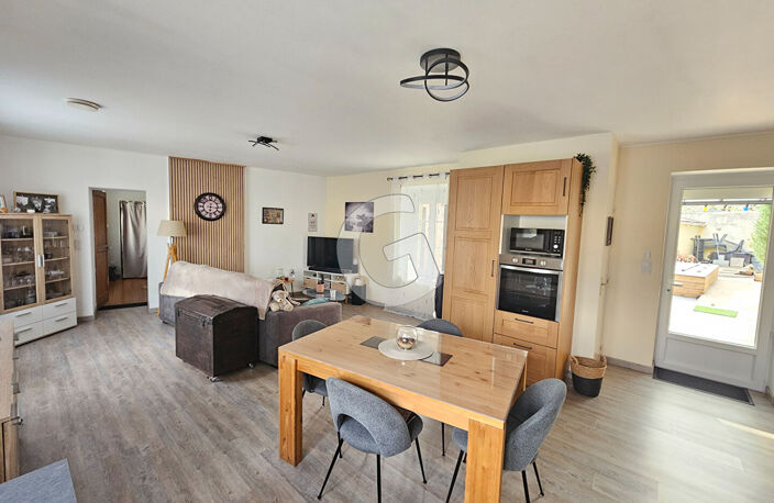 MAISON 4 PIECES- 112M² AVEC LOGEMENT INDÉPENDANT DE 31M²- À VENDRE À MOUTIERS-LES-MAUXFAITS — photo 3