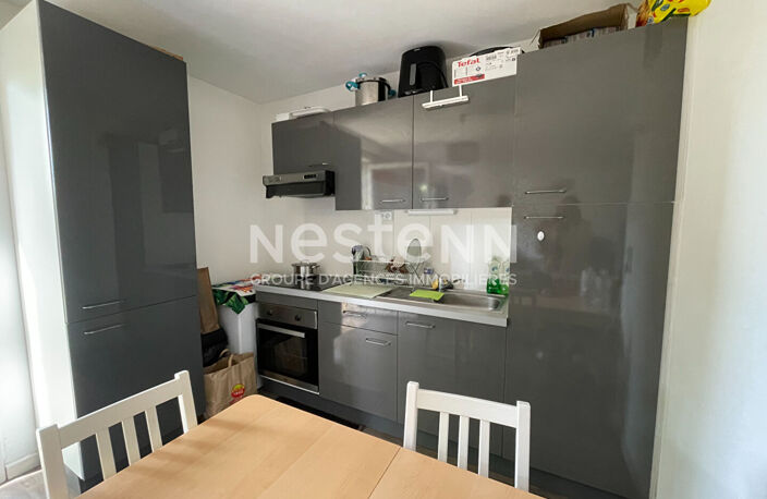 Grand Studio rénové de 40 m2 plein centre Avenue Franklin Roosevelt - 69500 BRON — photo 2
