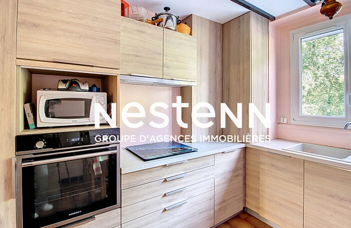 Appartement Bron T4 avec balcon, cave et ascenseur - 2 Chambres - Donnant sur Parc des ESSARTS - 69500 BRON — photo 3
