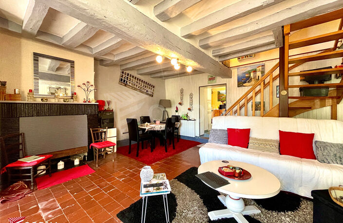 Maison de Village à Lavau avec Chambre à l'Étage et Cour Extérieure — photo 5