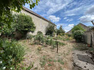 Maison de campagne, fort potentiel, vastes dépendances — photo 4