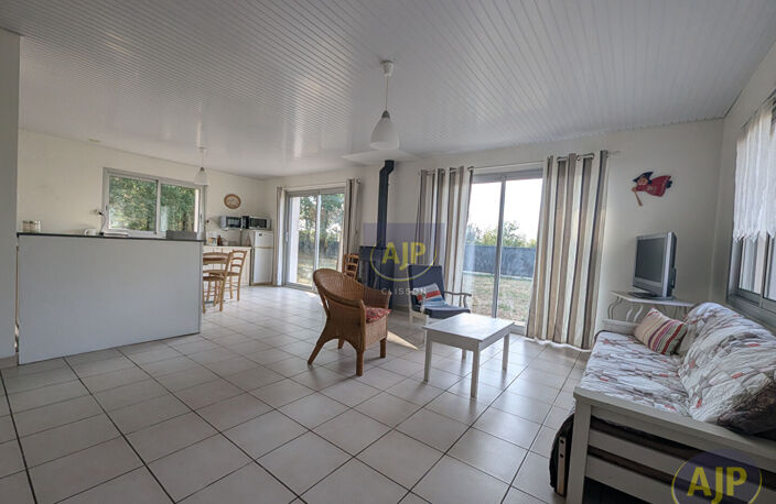 Maison 3 chambres  en village Monnieres. — photo 3