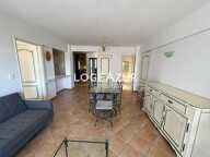 LOCATION MEUBLÉE ANTIBES – 2 CHAMBRES AVEC BALCON VUE MER ET GAR — photo 3