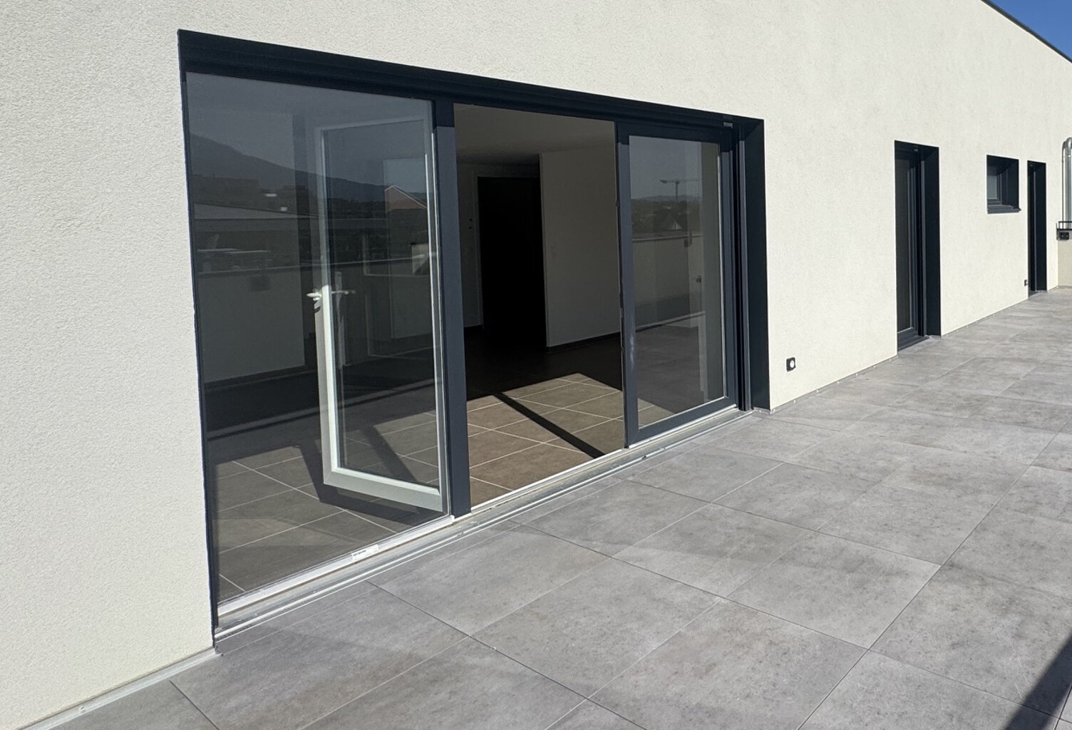 T4  - TERRASSE  OUEST 25M2 — photo 1
