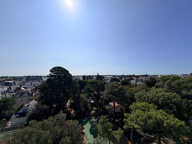 PORNICHET - TRIANGLE D'OR - À 150 M DE LA PLAGE - APPARTEMENT 80 M² AVEC GARAGE, CAVE ET APERÇU MER — photo 2