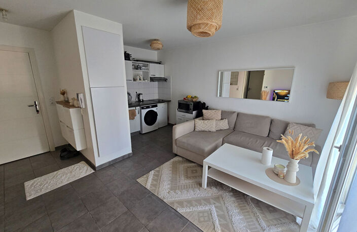 Appartement T2 Grande SElve 31200 Toulouse - parking - terrasse — photo 3