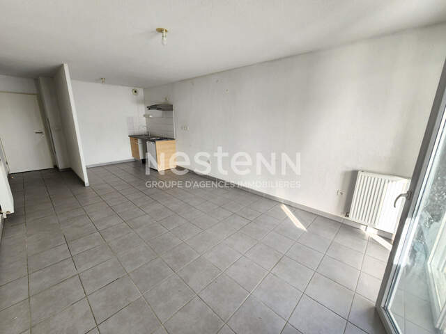 Appartement T3 31200 à vendre à Toulouse - Dernier étage, calme et lumineux - parking — photo du bien