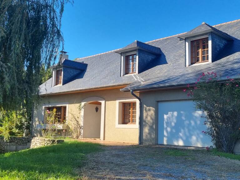 Vente Maison/villa 5 pièces — photo 1