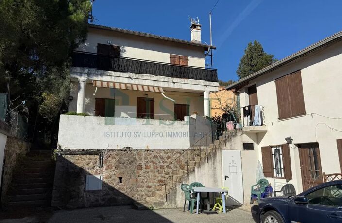 Ensemble immobilier - Mandelieu - 515m2 — photo 2