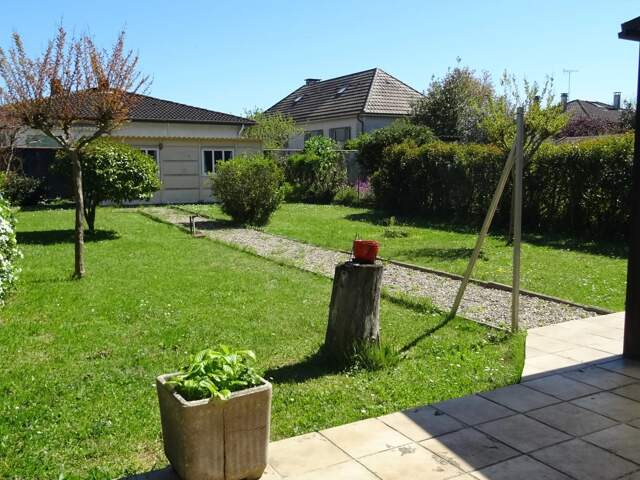 CUGNAUX CENTRE-VILLE — photo du bien