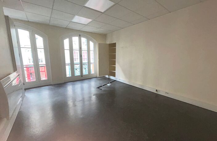 Vente local industriel   Paris 11 (75011) — photo 5