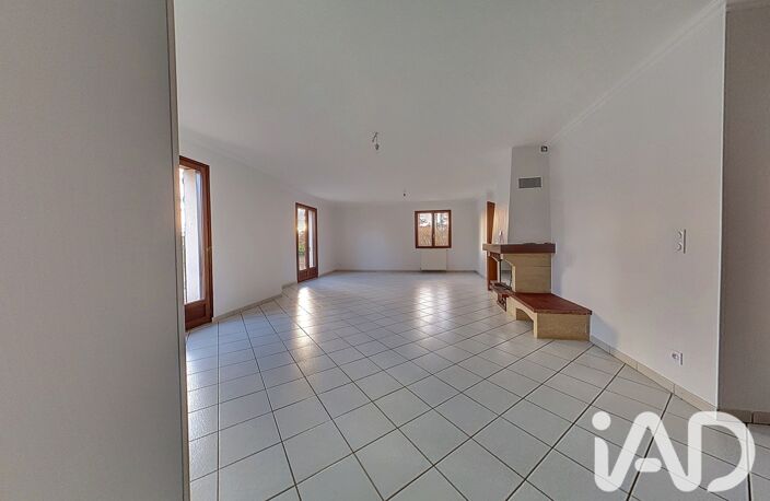 Location Maison de ville 6 pièces — photo 2