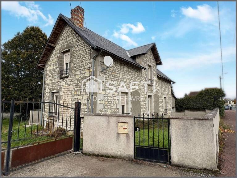 Belle maison 4 chambres au centre de Naintré — photo 1