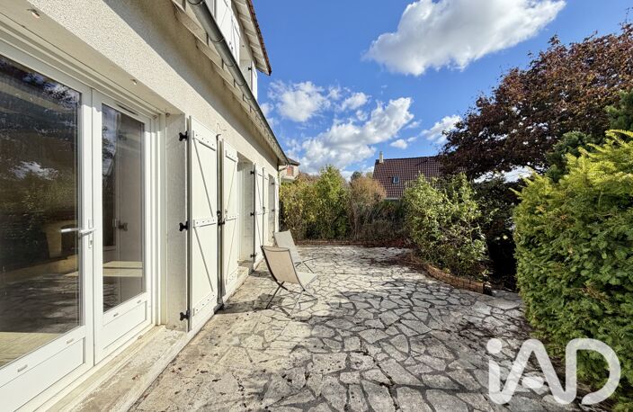 Vente Maison/villa 9 pièces — photo 3