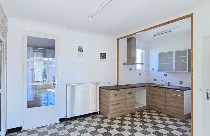 Vente Maison traditionnelle 6 pièces — photo 3
