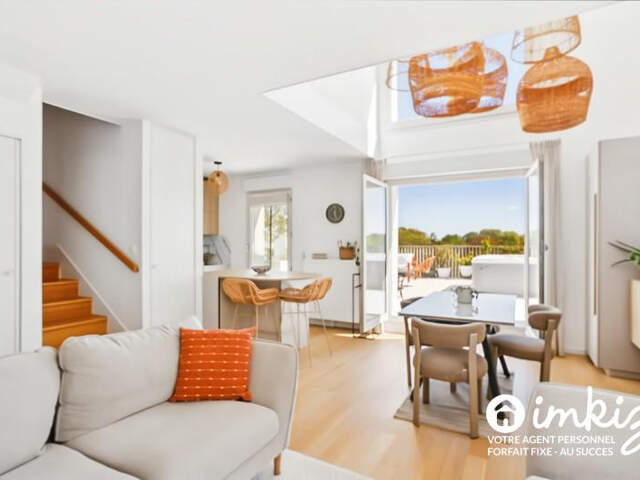 maison sur le toit – Terrasse 76,5 m² – Jacuzzi — photo du bien