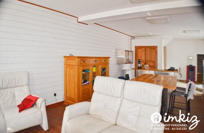 Maison 5 pièces de 140 m² avec cour et préau — photo 2
