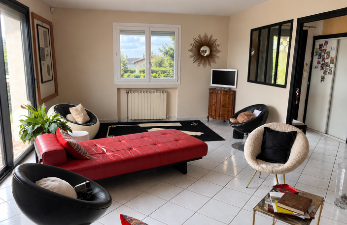 Maison SAINT MARTIN LA PLAINE — photo 4