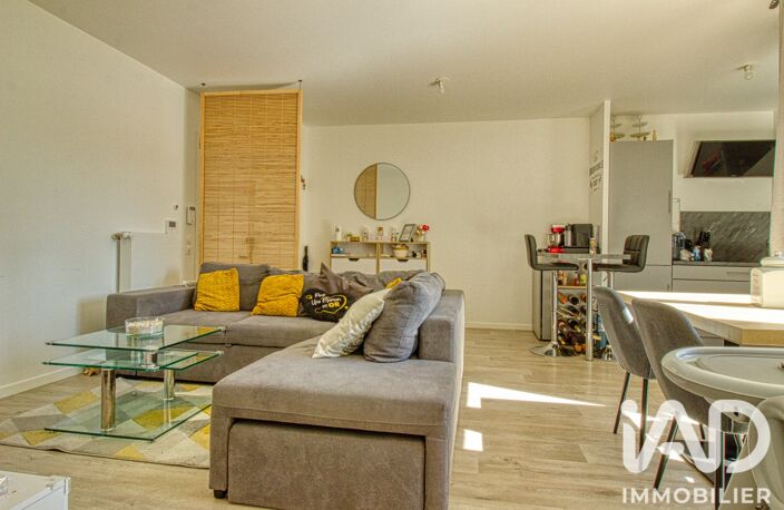 Vente Appartement 4 pièces — photo 2