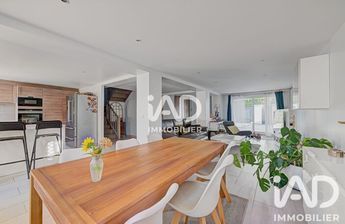 Vente Maison/villa 6 pièces — photo 2