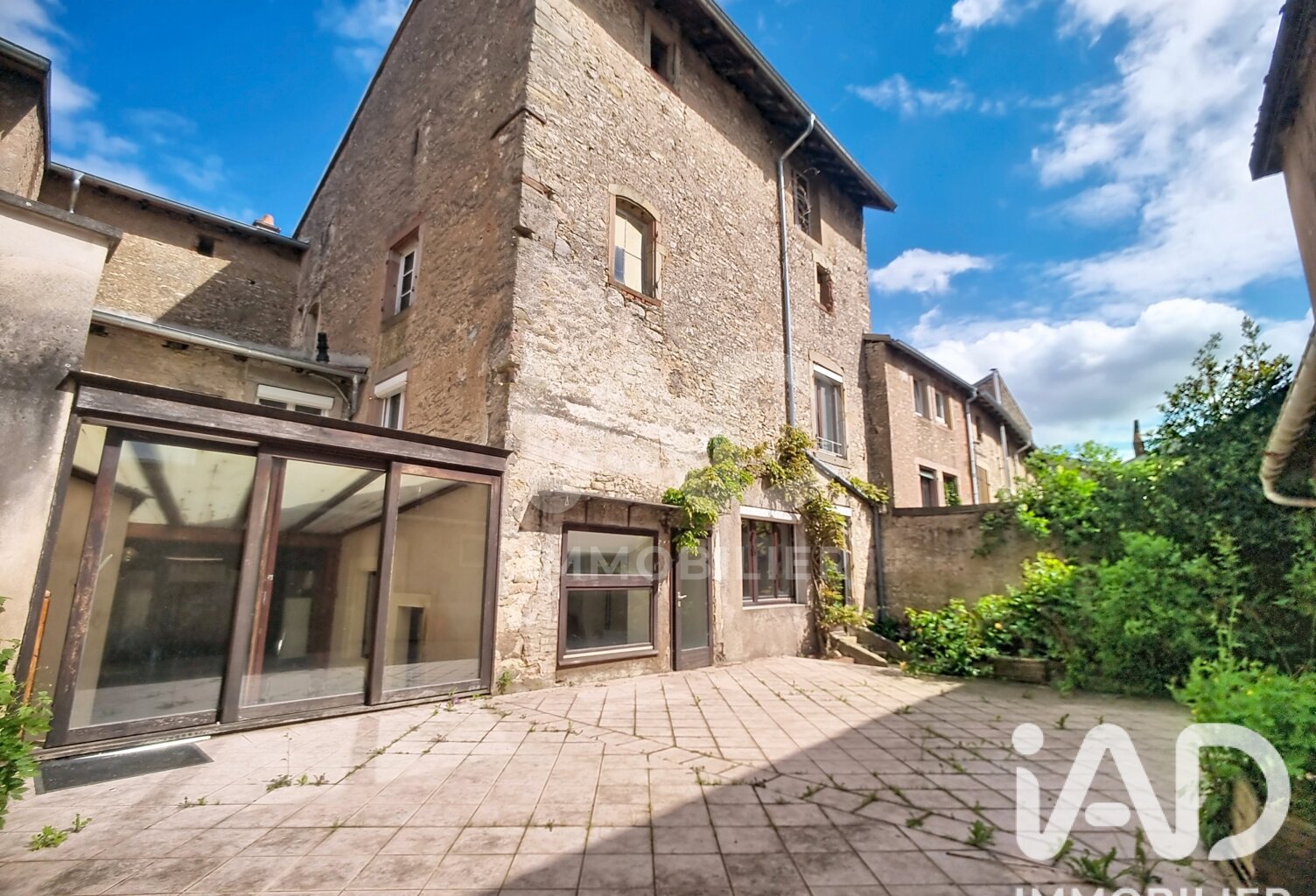 Location Maison de ville 6 pièces — photo 1