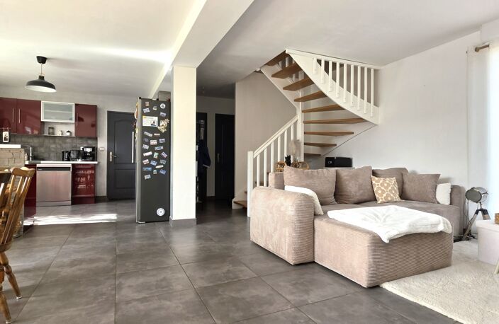 Vente Maison/villa 5 pièces — photo 2